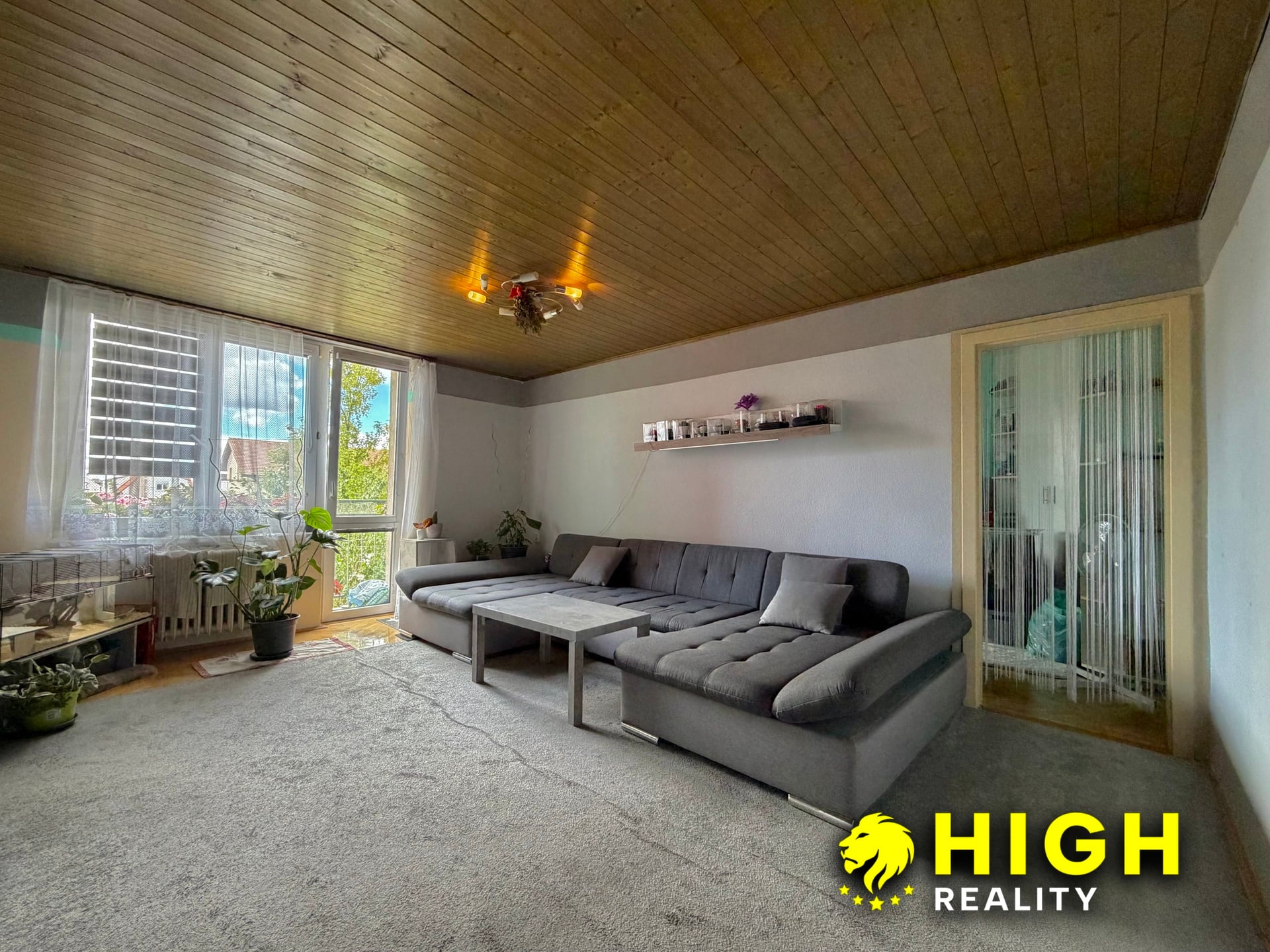 Pronájem bytu 2+1, 52 m² s balkonem, Plzeň - Slovany – foto 2